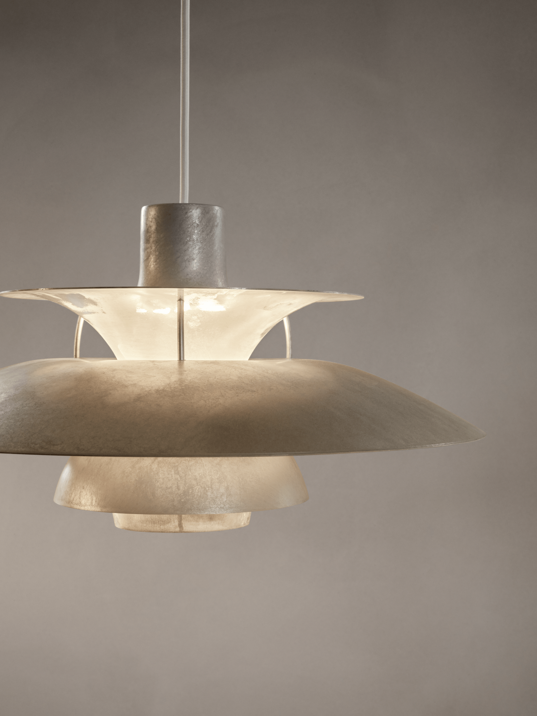 Louis Poulsen: A Retake on the iconic PH 5